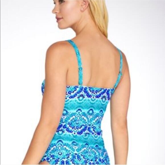 La Blanca All in the Mix Built-in Bra Underwire Tankini Top Size 36D - Picture 2 of 12